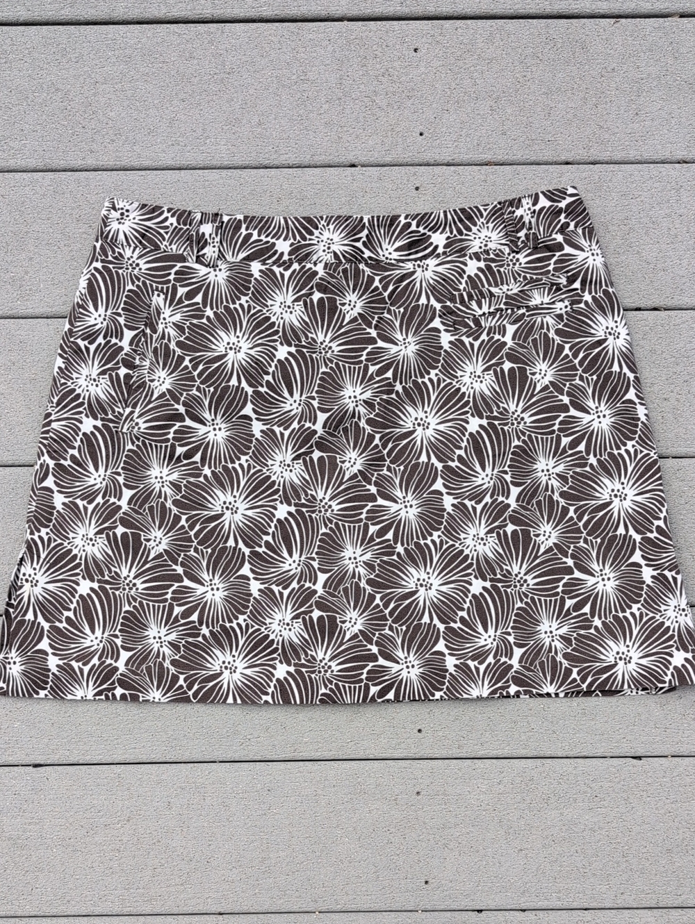 Vintage Sport Haley Brown Floral Skort